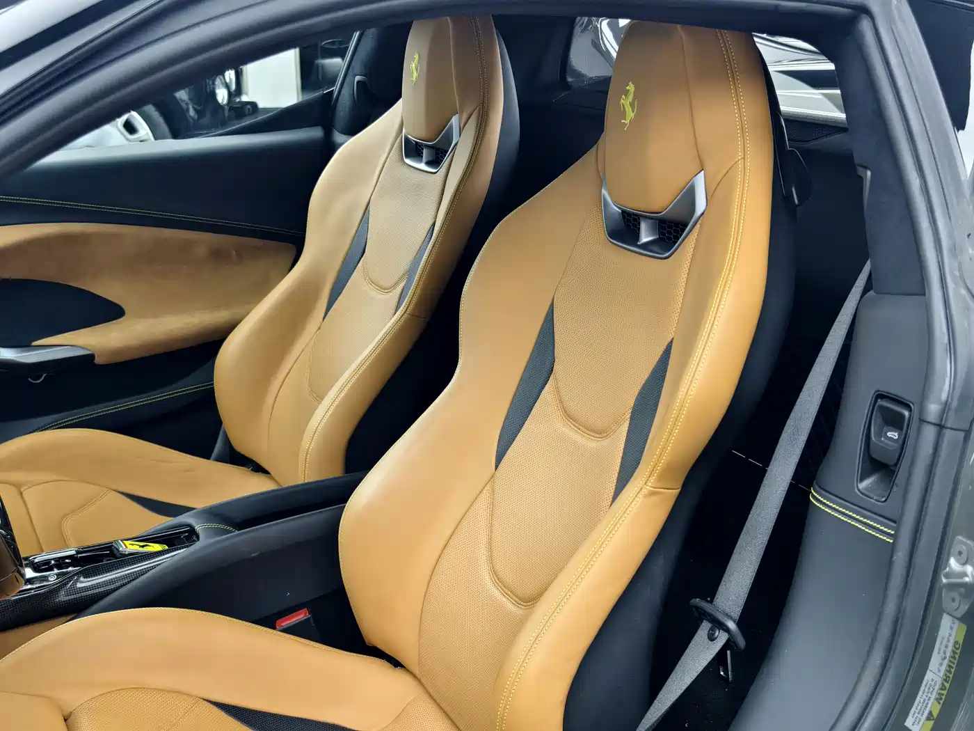 Ferrari 296 2024 2021 3.0T V6 GTB