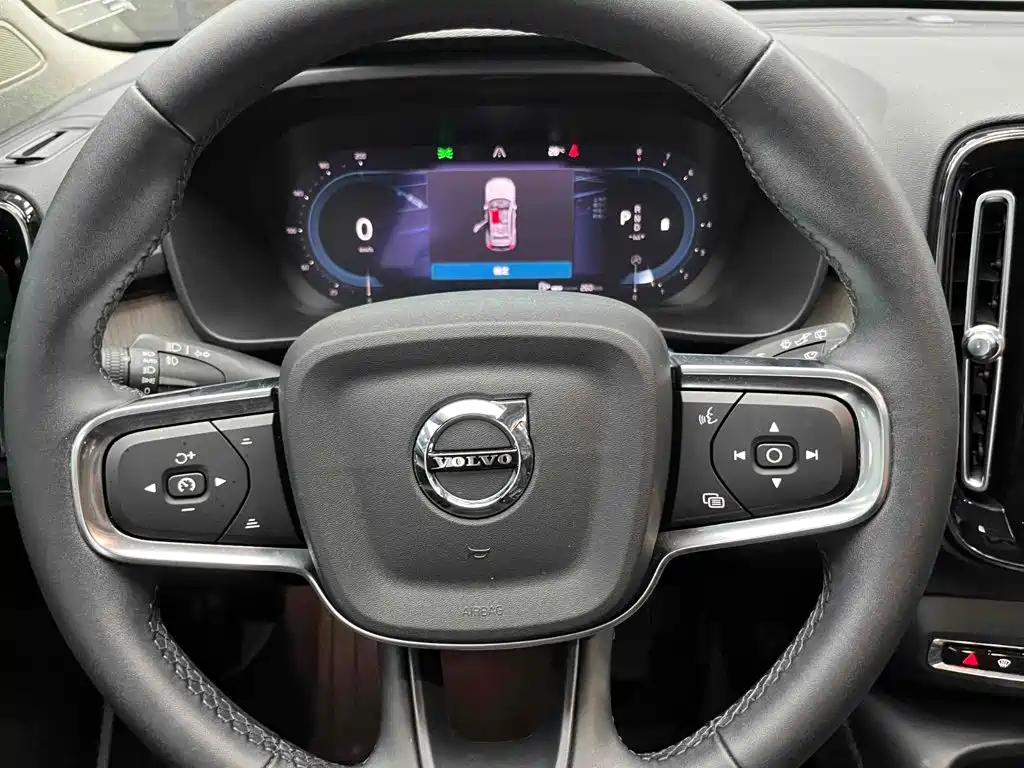 Volvo XC40 2023 2023 B4 AWD Zhiyuan Luxury Edition