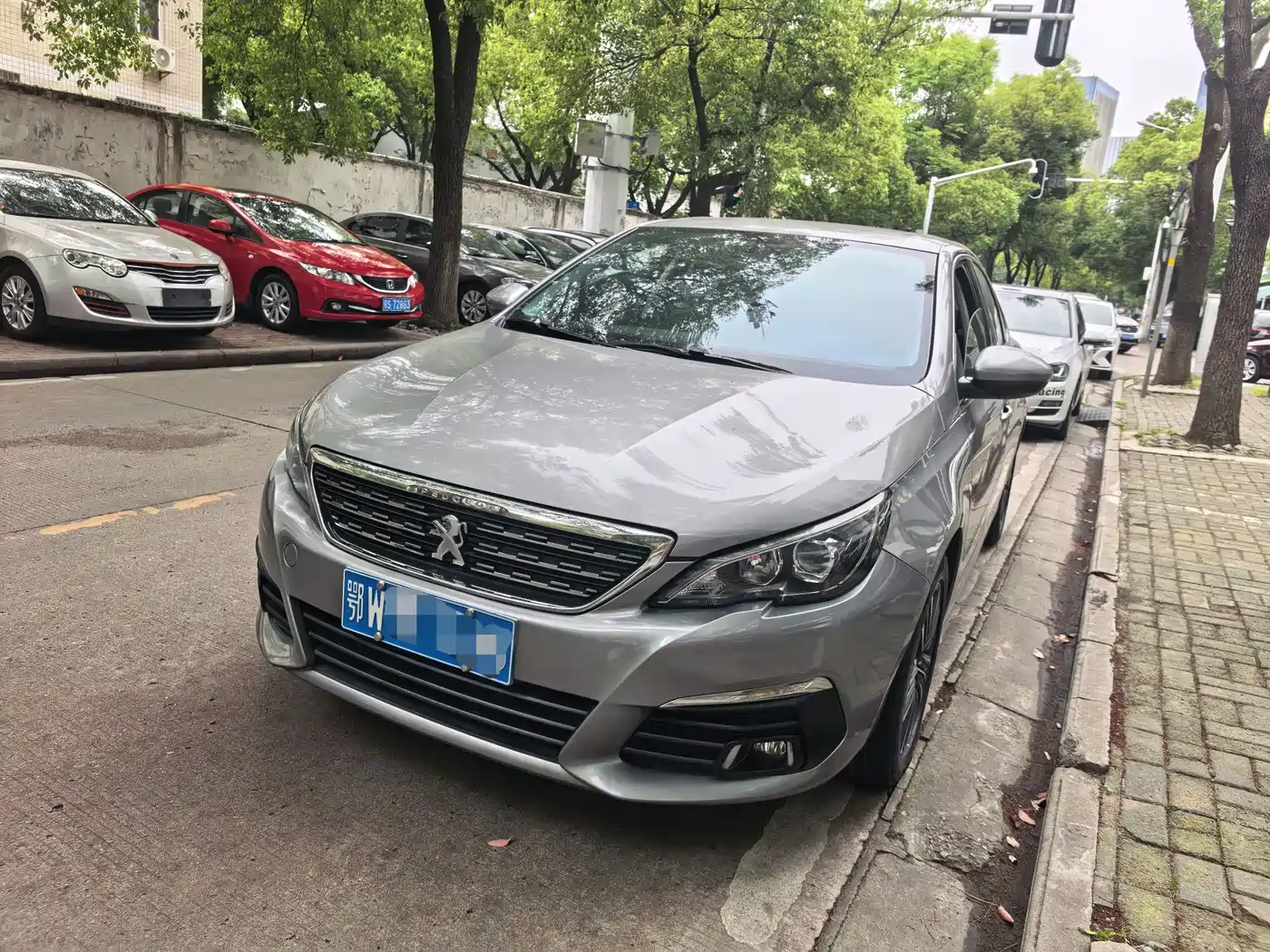 Peugeot 308 2016 1.6L Automatic Fashion