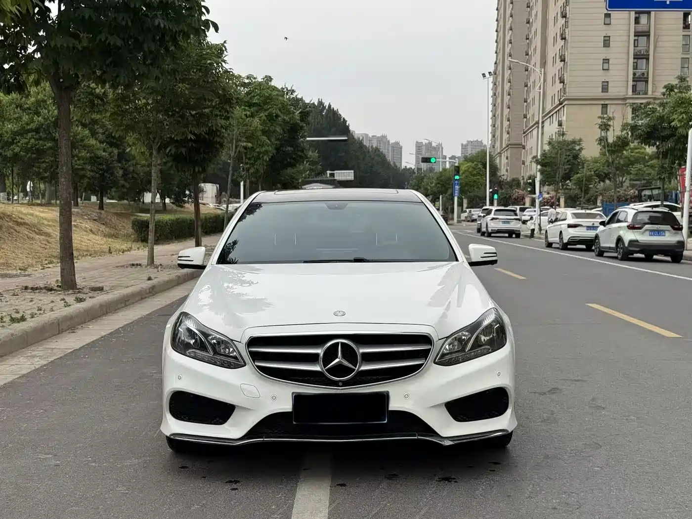 Mercedes-Benz E-Class 2015 Facelift E 260 L Sport