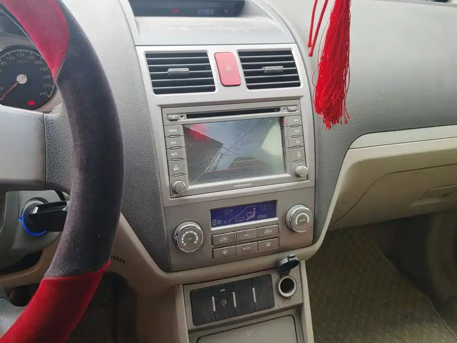 Geely Classic Emgrand 2011 2010 Sedan 1.8L Manual Standard
