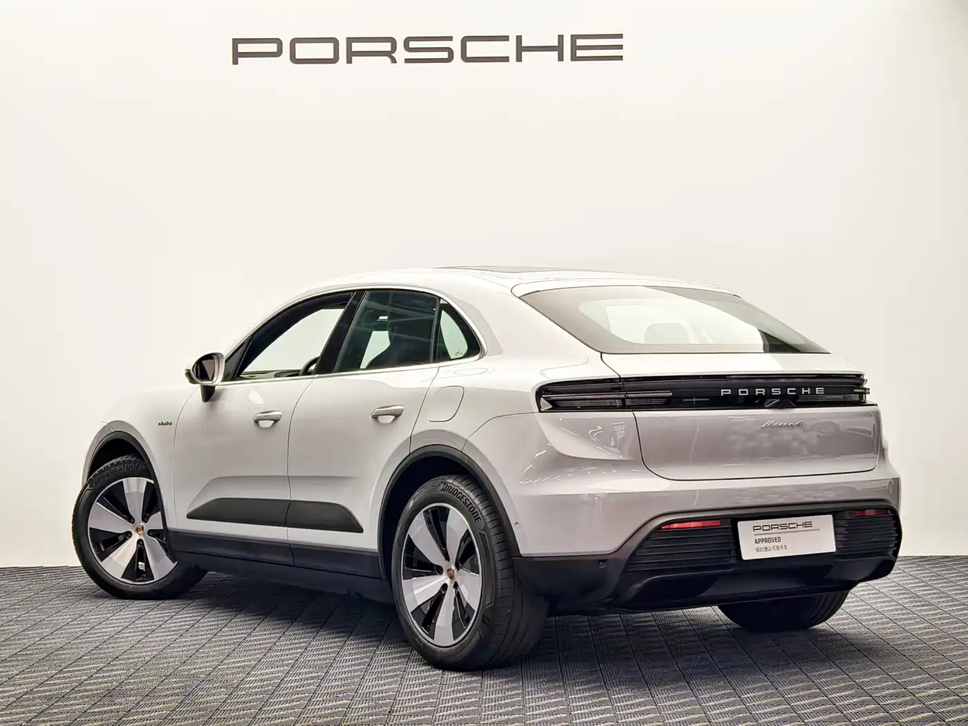Porsche Macan EV 2024 Macan 4 фото 6