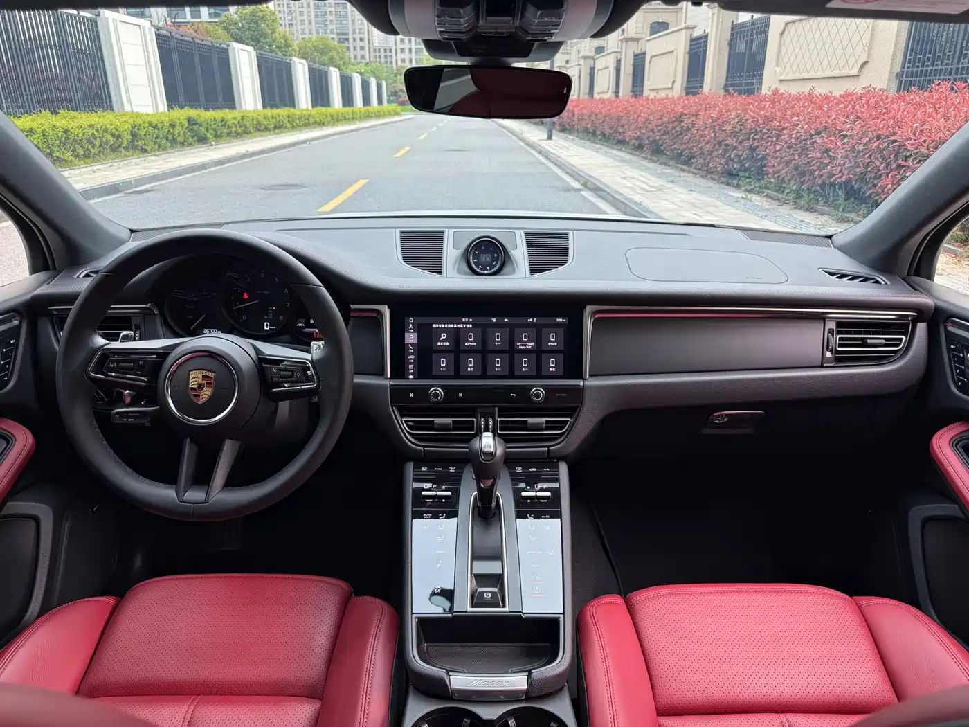 Porsche Macan 2024 Macan 2.0T фото 12