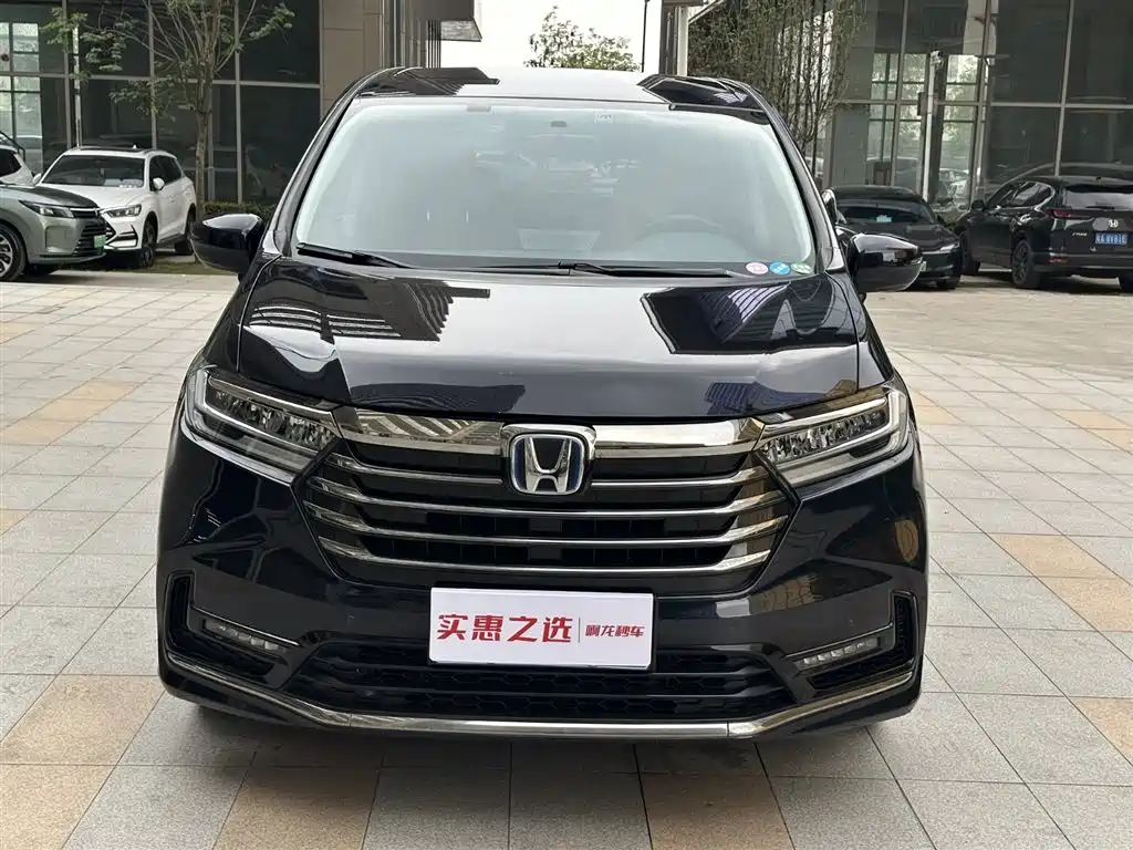 Honda Odyssey 2022 2.0L e:HEV Sharp·Enjoyment Edition фото 3