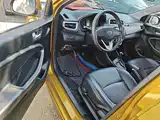 Photo 16 - Hyundai Verna