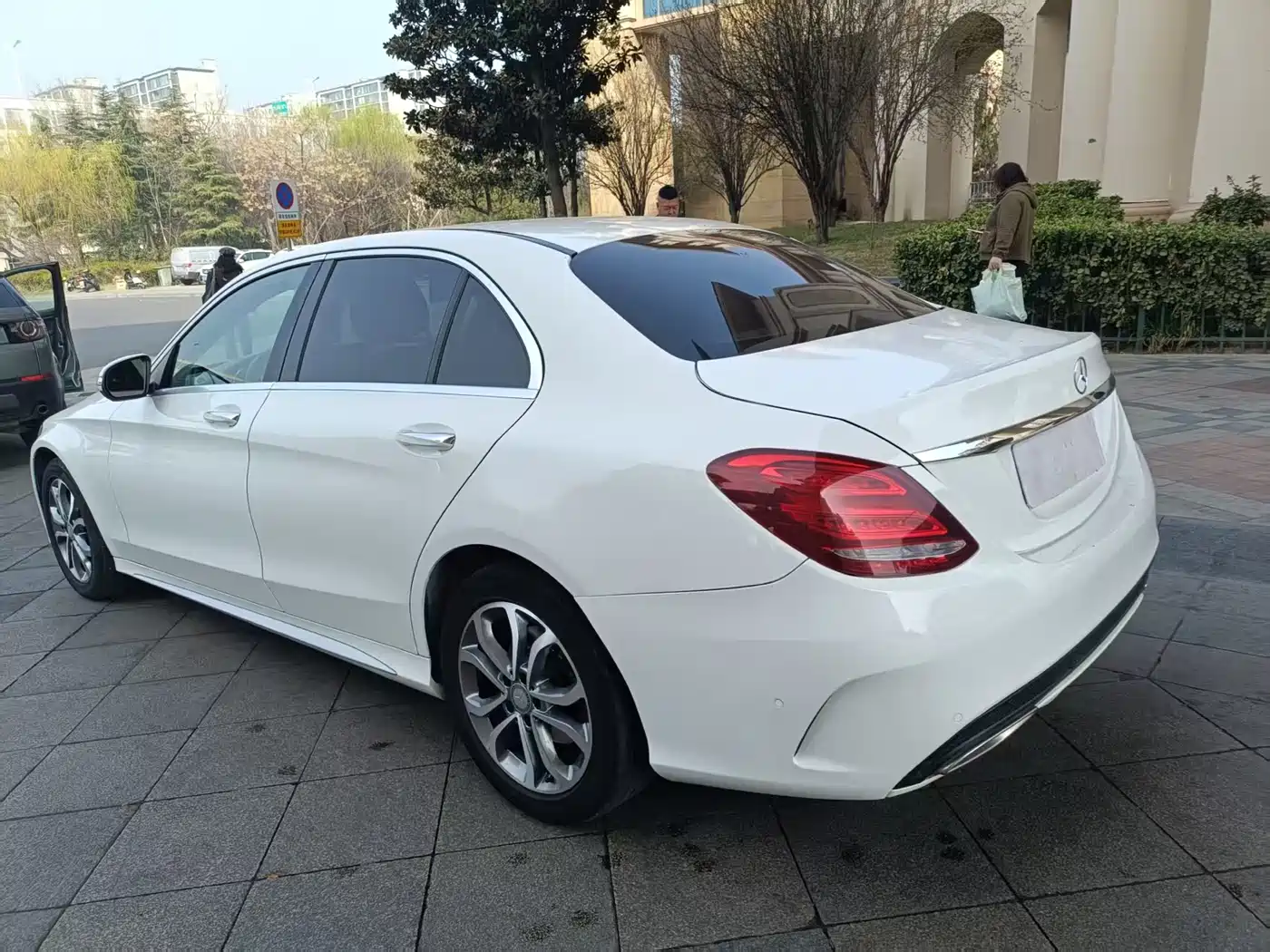 Mercedes-Benz C-Class 2015 C 180 L Sport фото 14