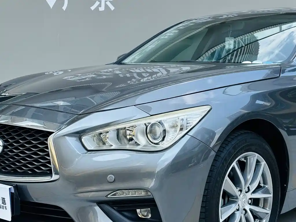 Infiniti Q50L 2018 2018 2.0T Comfort Version China V