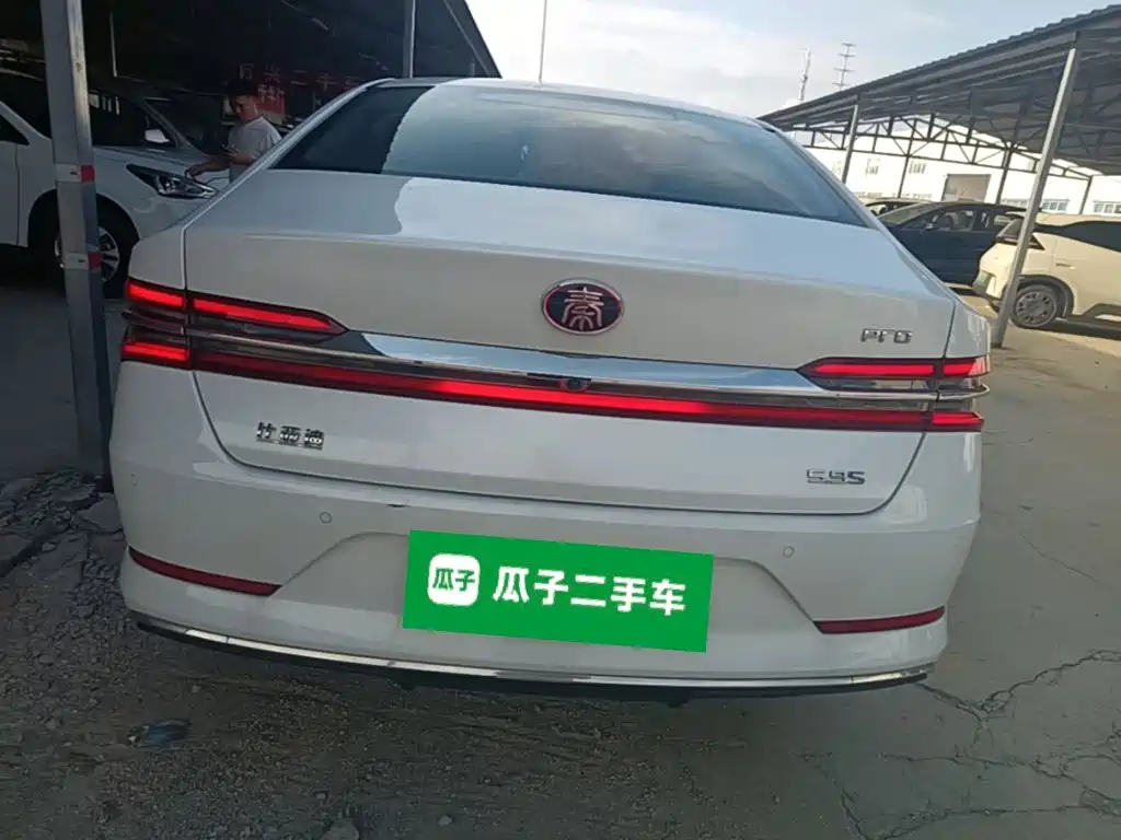 BYD Qin Pro New Energy 2019 2019 DM Super Edition 1.5TI Automatic Smart Connected Jin Xuan Type China VI