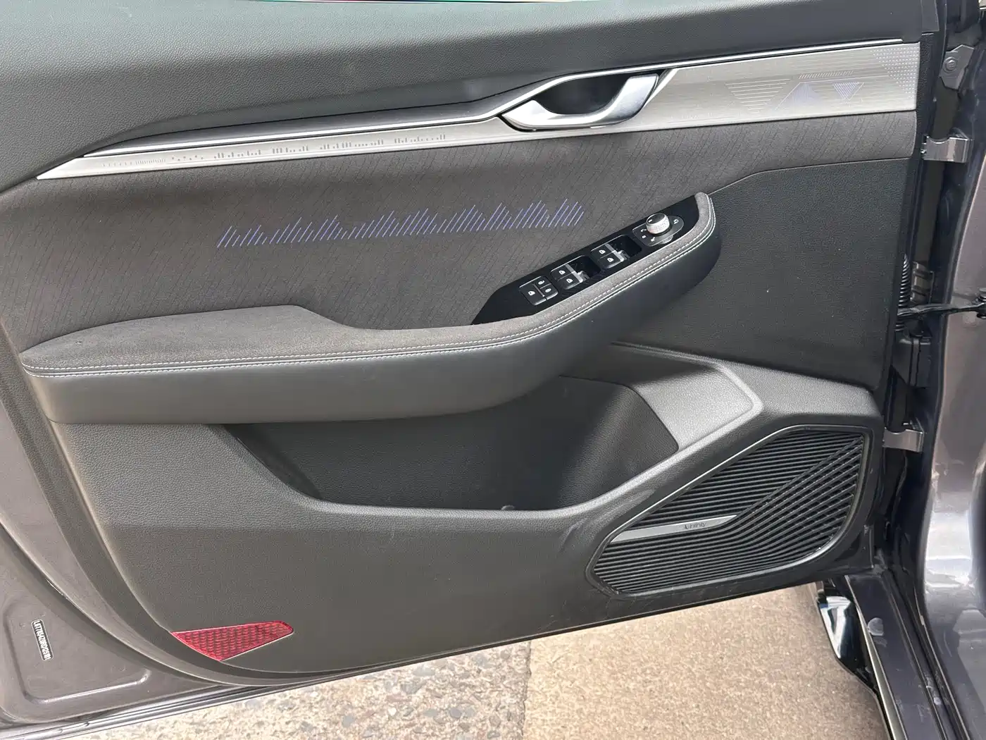 GEELY AUTOMOBILE XINGRUI