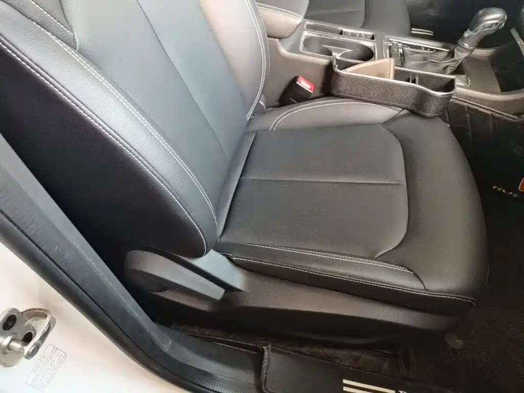 Roewe i6 2019 2019 PLUS 1.6L CVT 4G Connected Flagship Great Edition