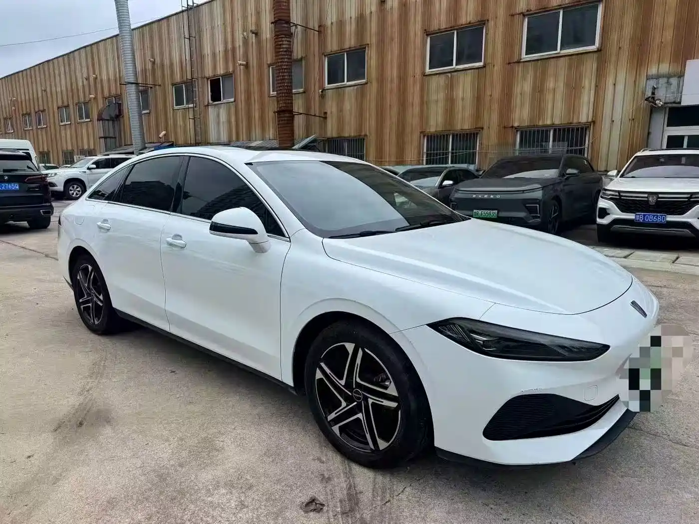 Photo 2 - Roewe D7