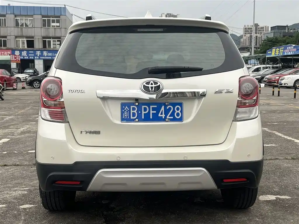 Toyota E'Z 2015 180E CVT Crossover Edition фото 5