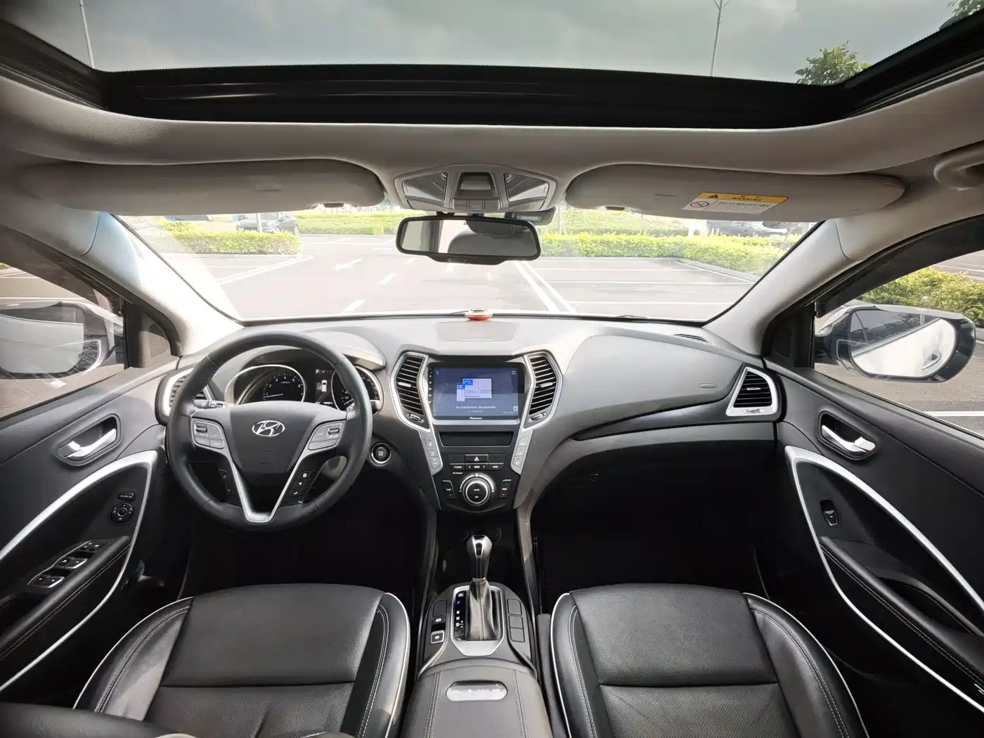 Hyundai Santa Fe 2017 2.0T Automatic 4WD Intelligent 7-Seater фото 11