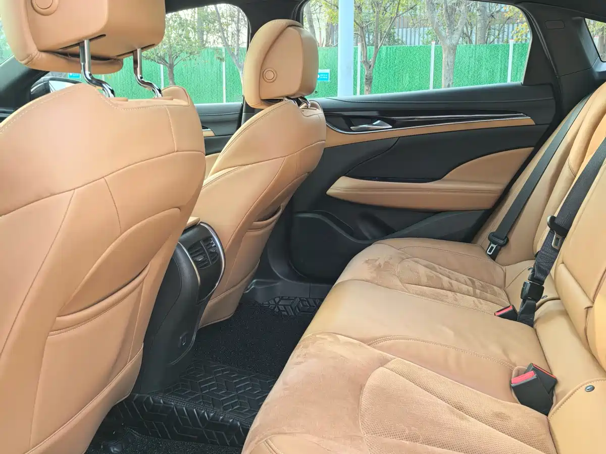 Buick LaCrosse 2019 28T Elite Edition фото 6
