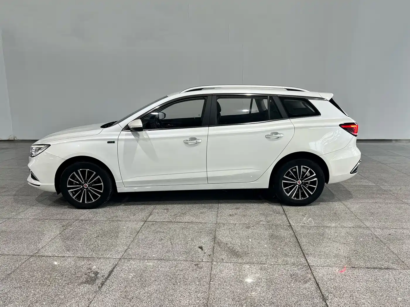 Roewe Ei5 2020 2019 Model Smart Connect Flagship Edition