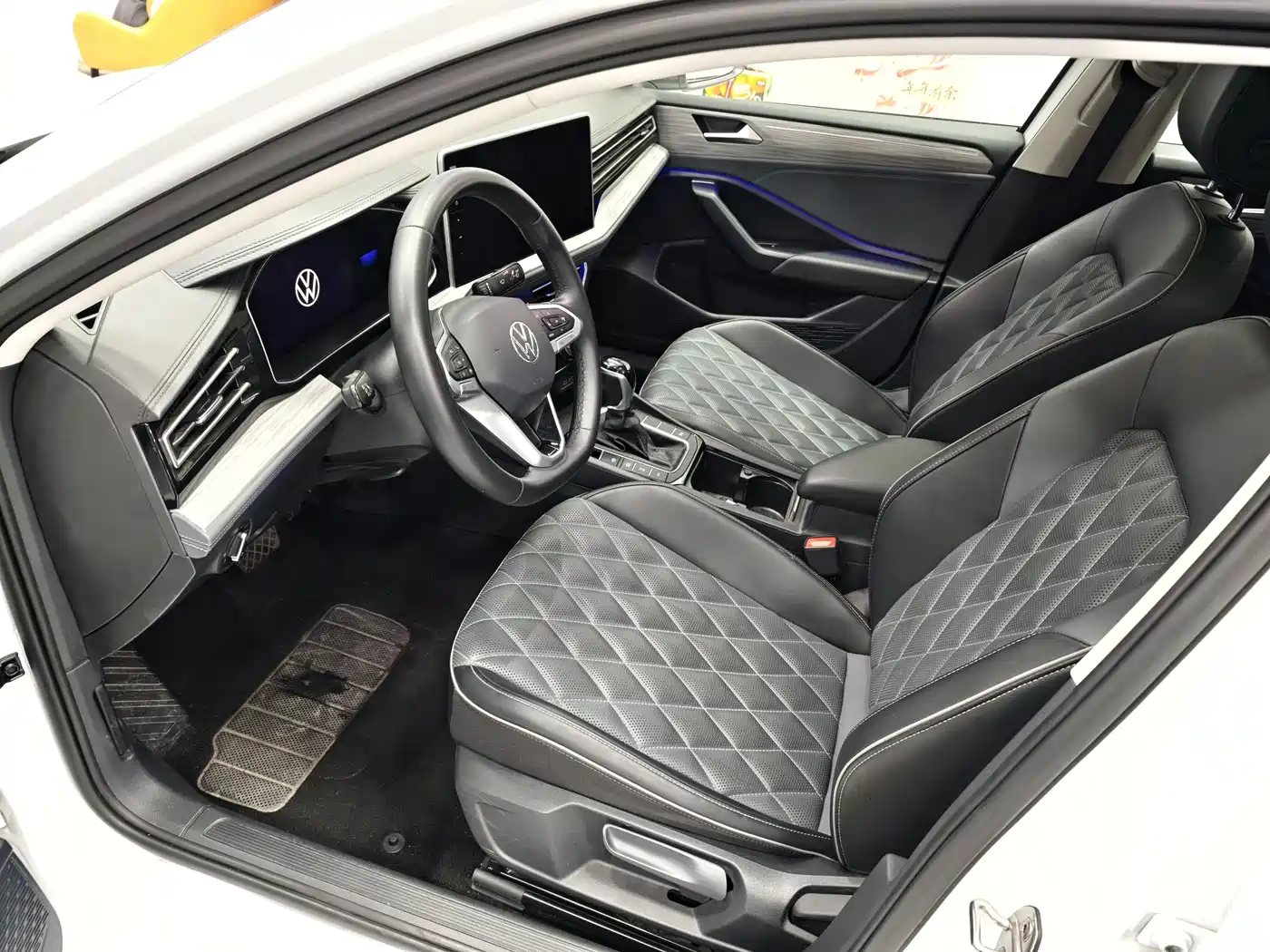 Volkswagen Sagitar 2023 300TSI DSG Surpassing Edition фото 14