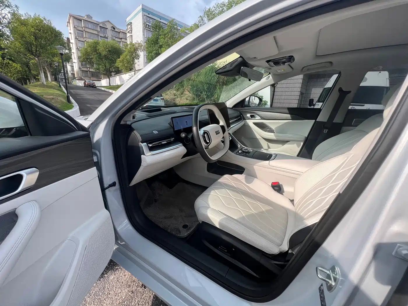 Geely Galaxy Galaxy A7 2025 2025 EM-i 150km Premium Edition