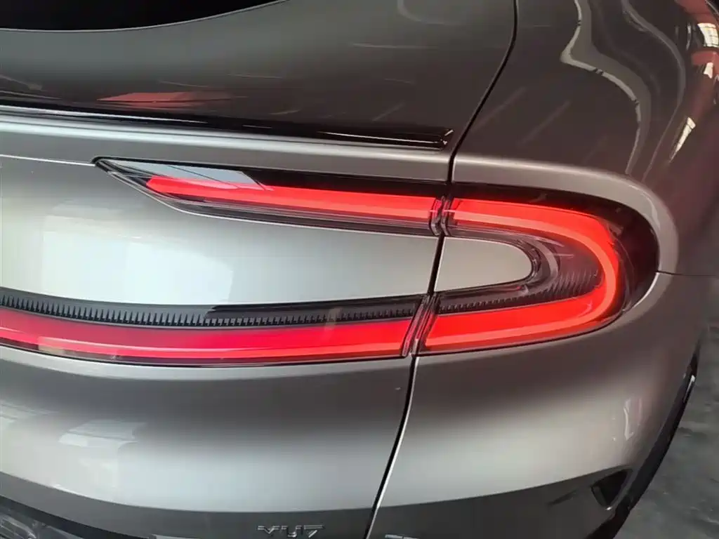 Xiaomi Auto Xiaomi YU7 2025 Extended Range AWD Pro фото 8