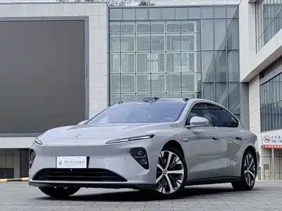 NIO ET7