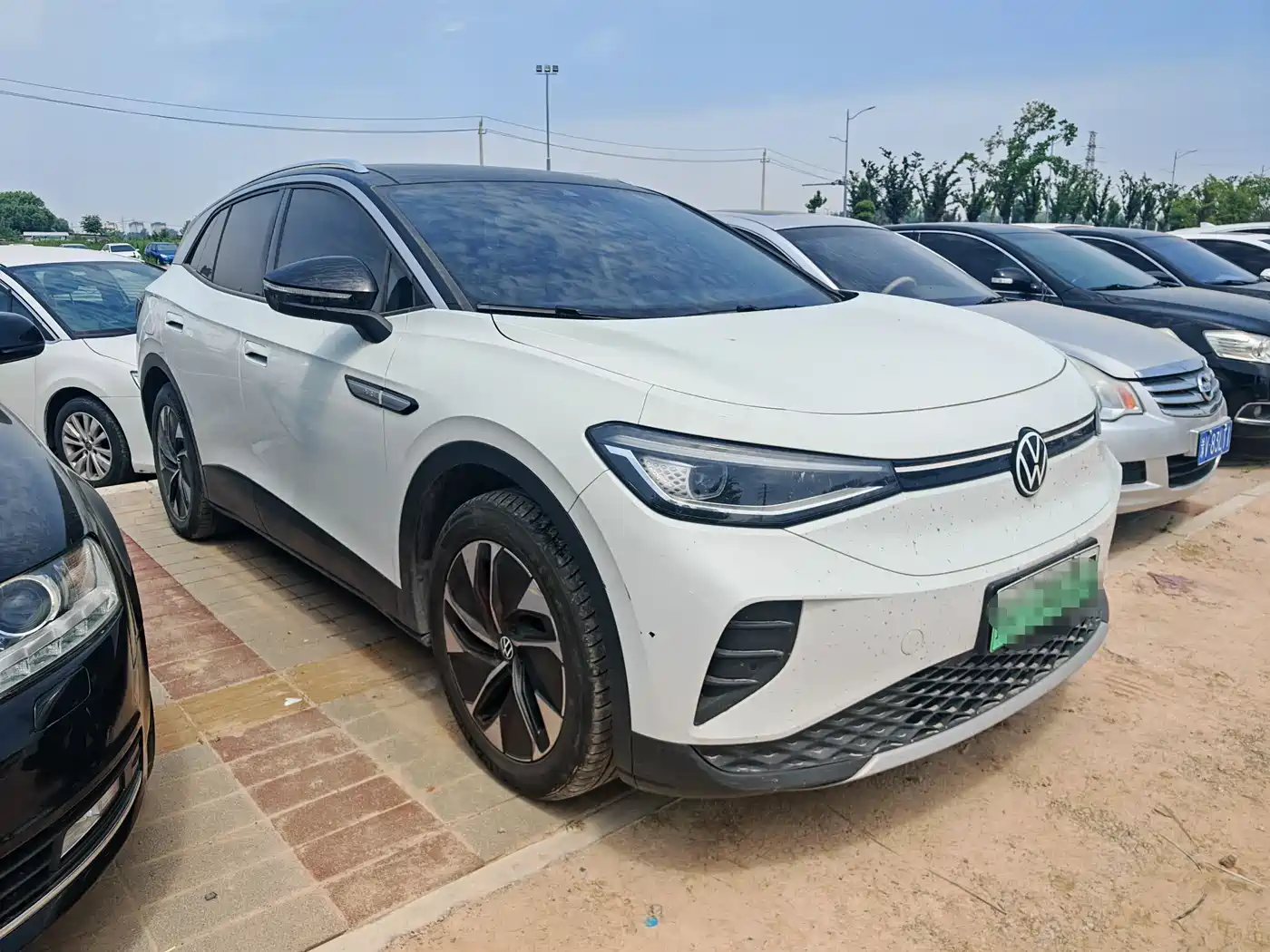 Volkswagen ID.4 CROZZ 2022 Standard Range PURE Edition фото 3