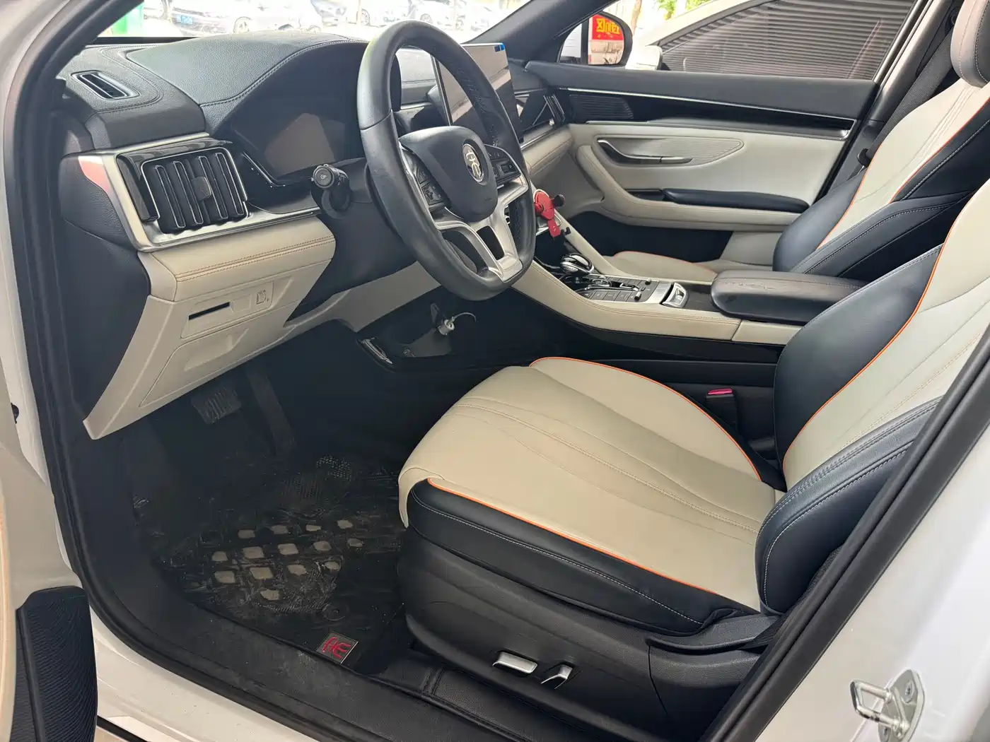 BYD Song PLUS PHEV 2021 EV Premium Model фото 7