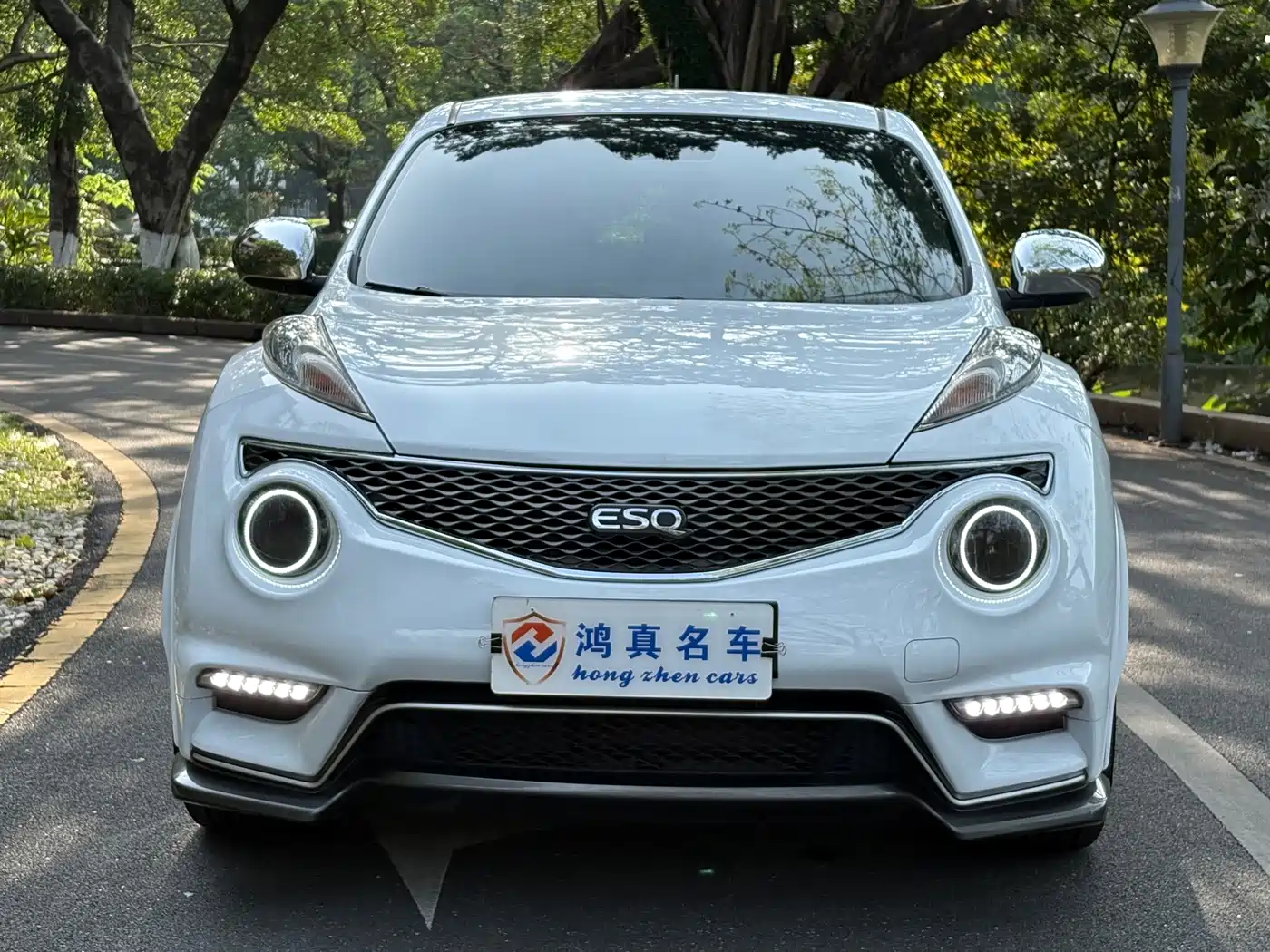 INFINITI ESQ