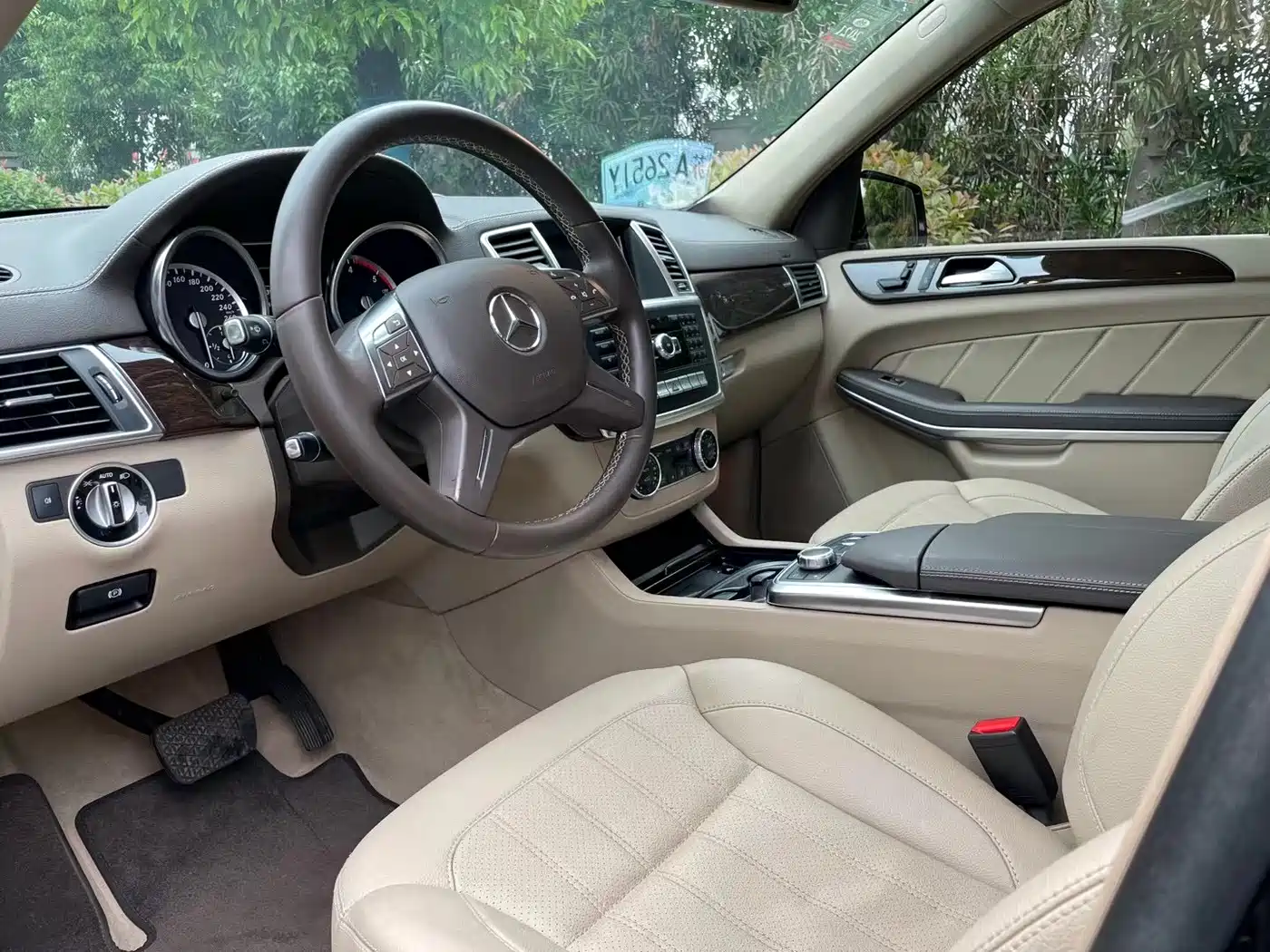 Mercedes-Benz GL-Class 2014 GL 350 CDI 4MATIC фото 2