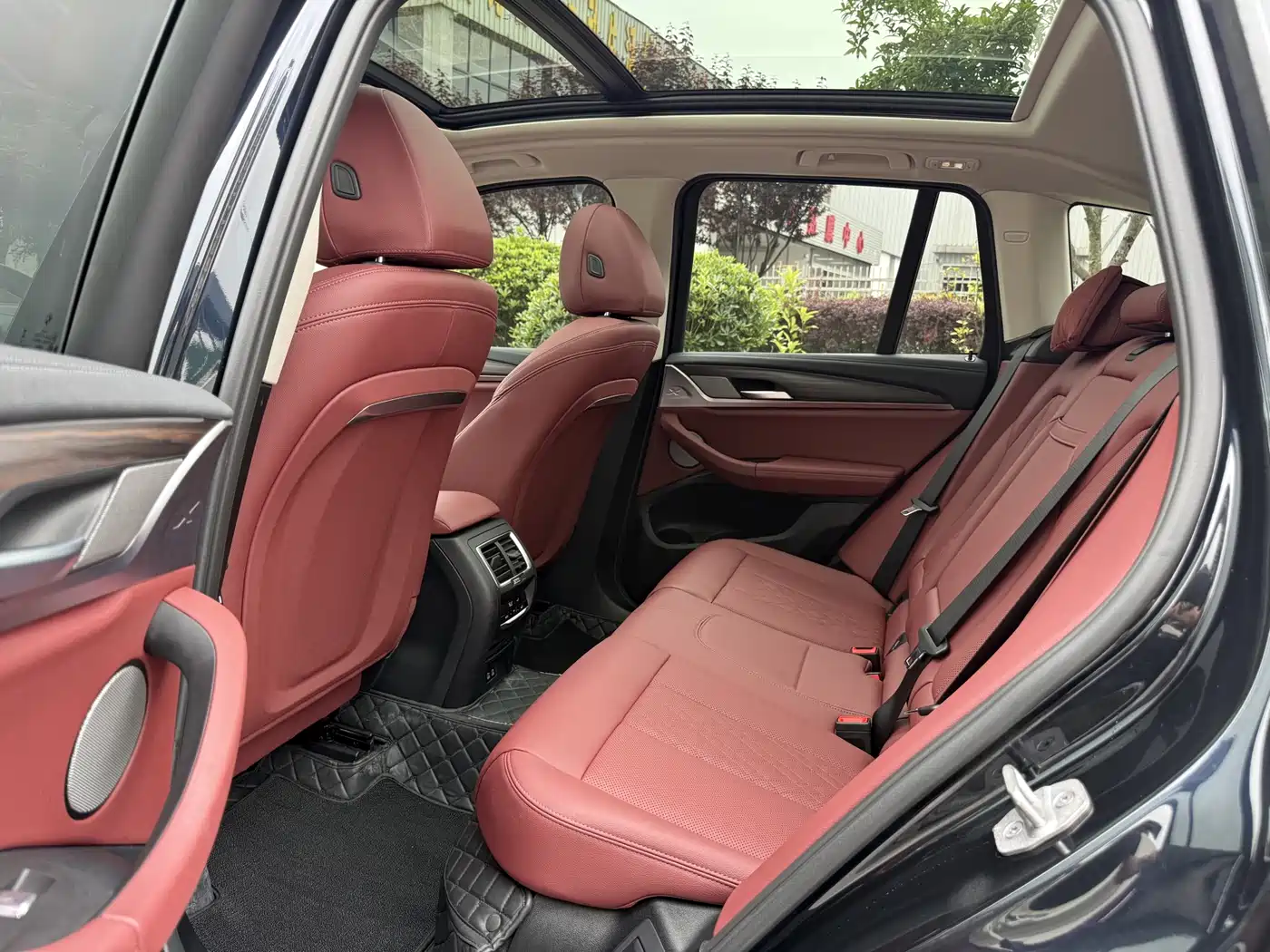 BMW X3 2023 xDrive30i Leading M Night Package фото 9