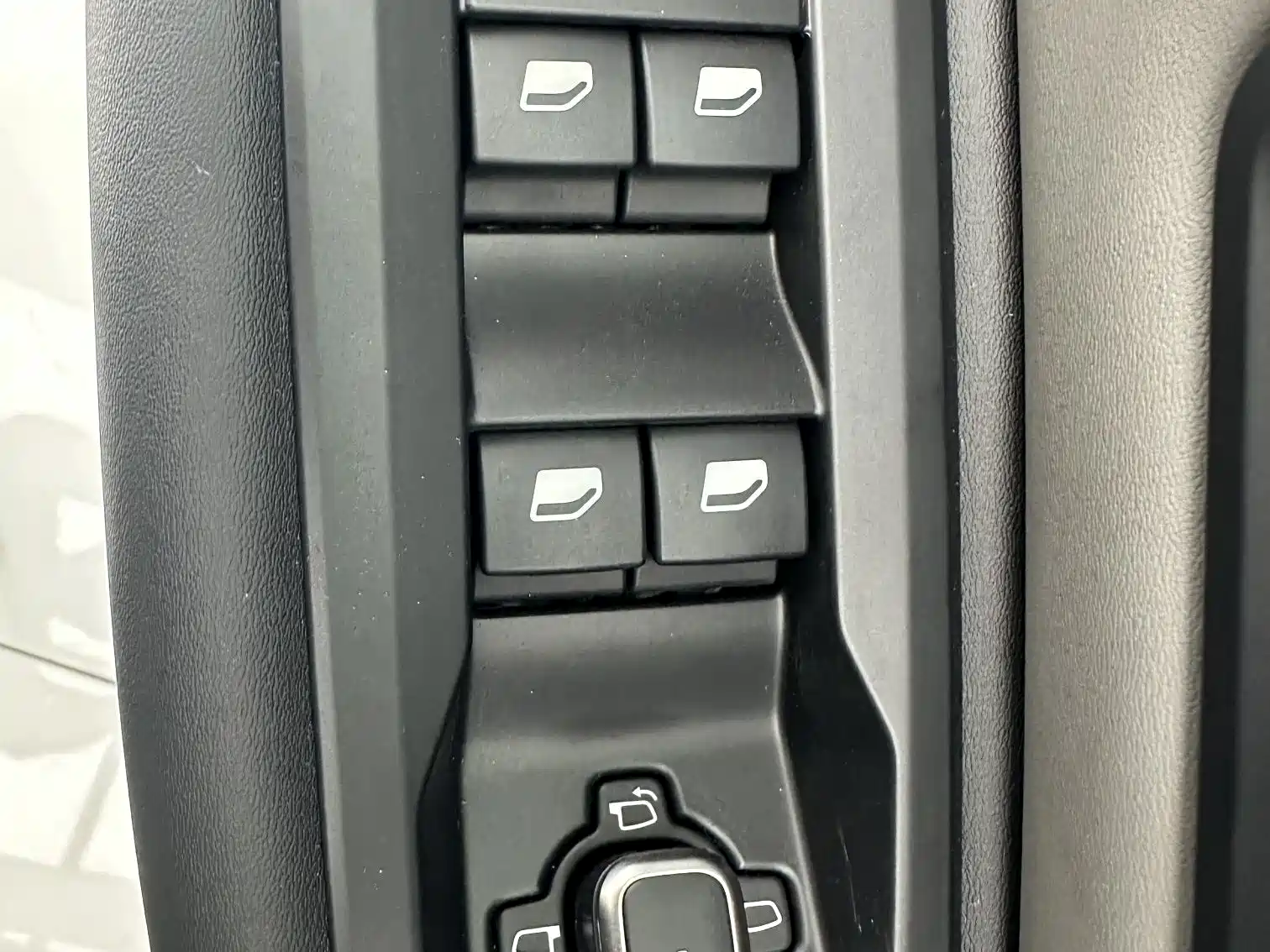 Фото 11 - Citroën Versailles C5 X