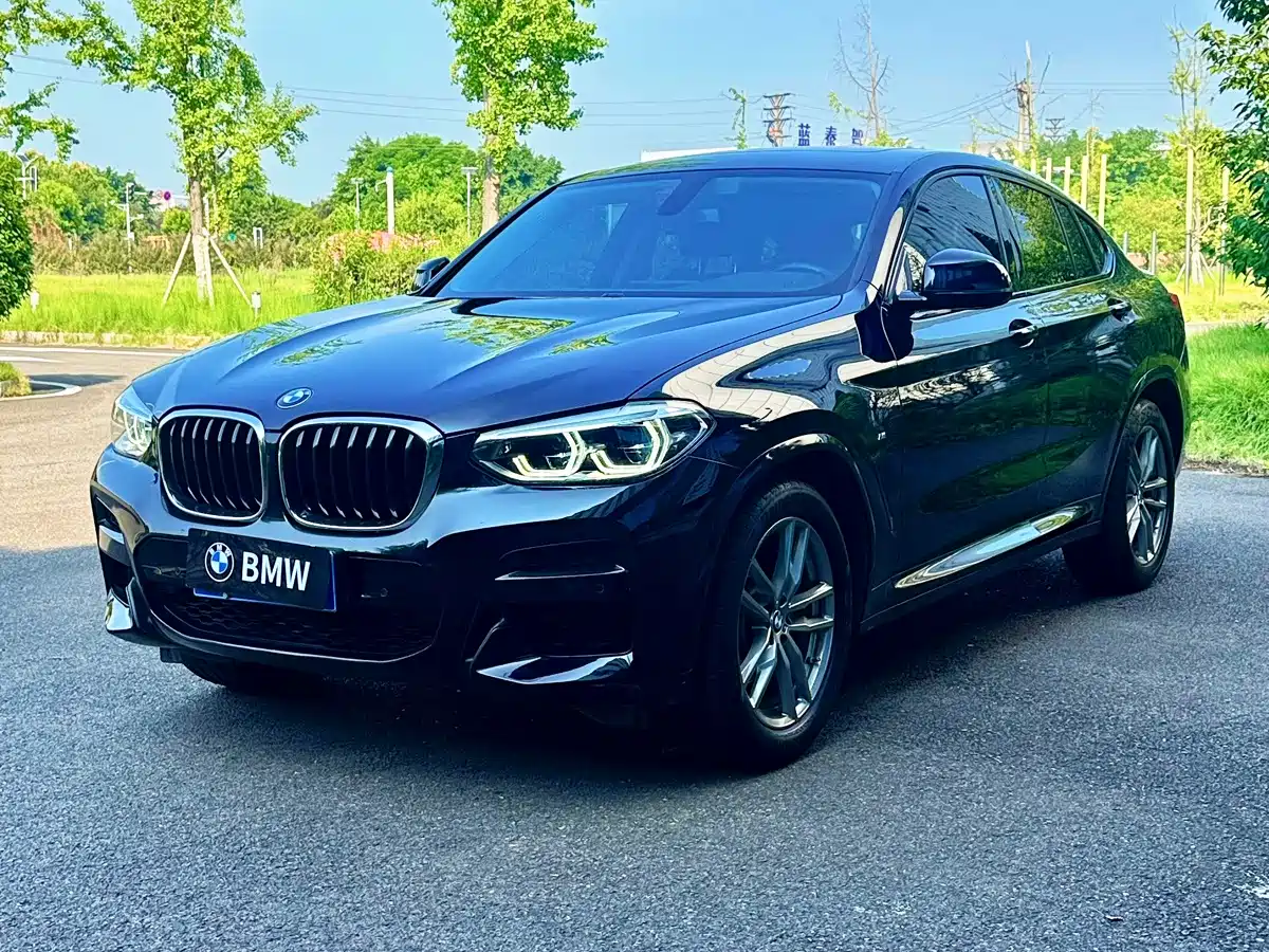 2024 BMW X4