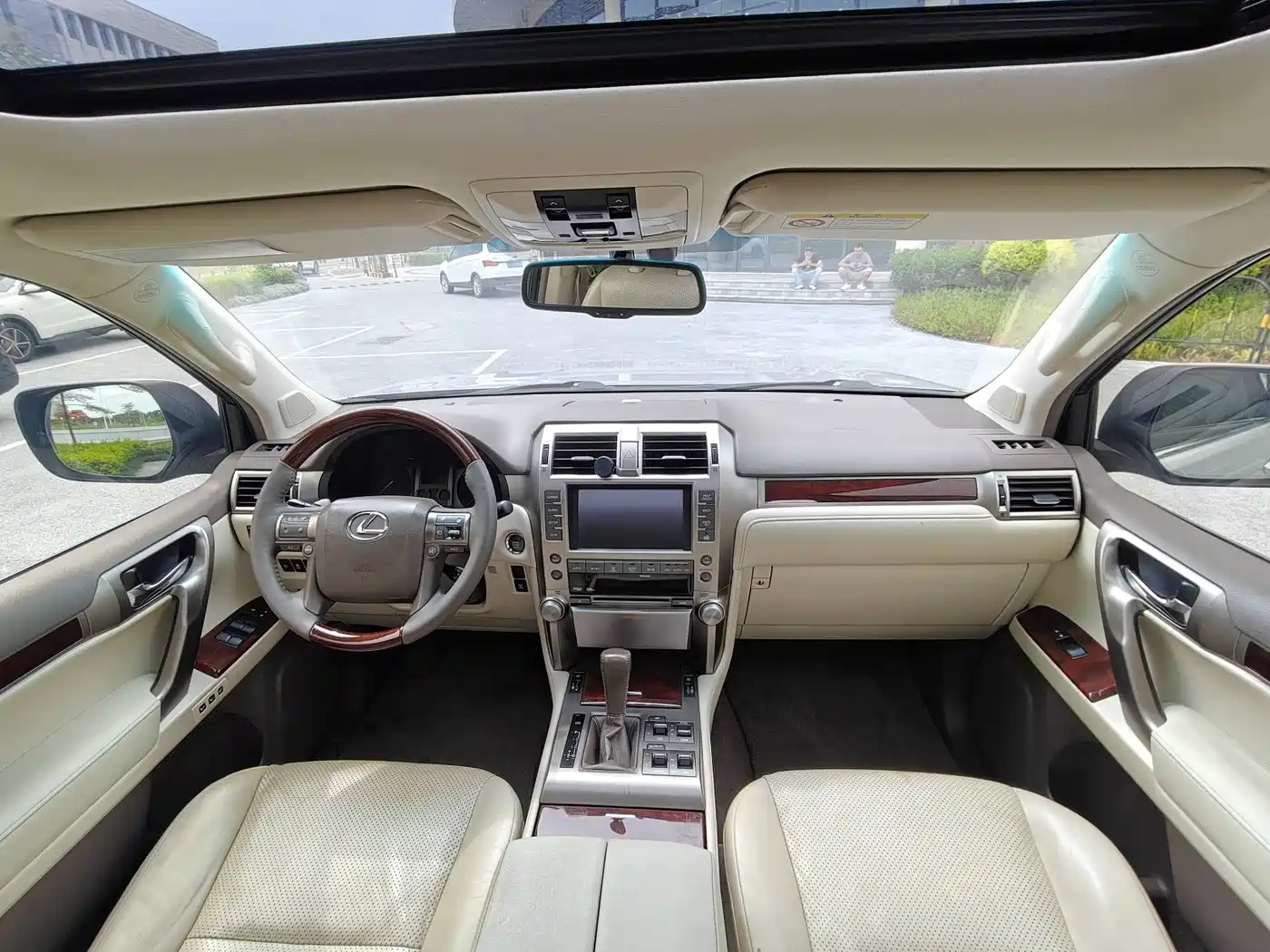 Фото 7 - Lexus GX