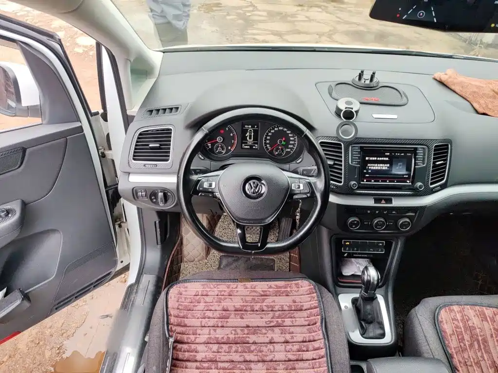 Фото 6 - Volkswagen Sharan