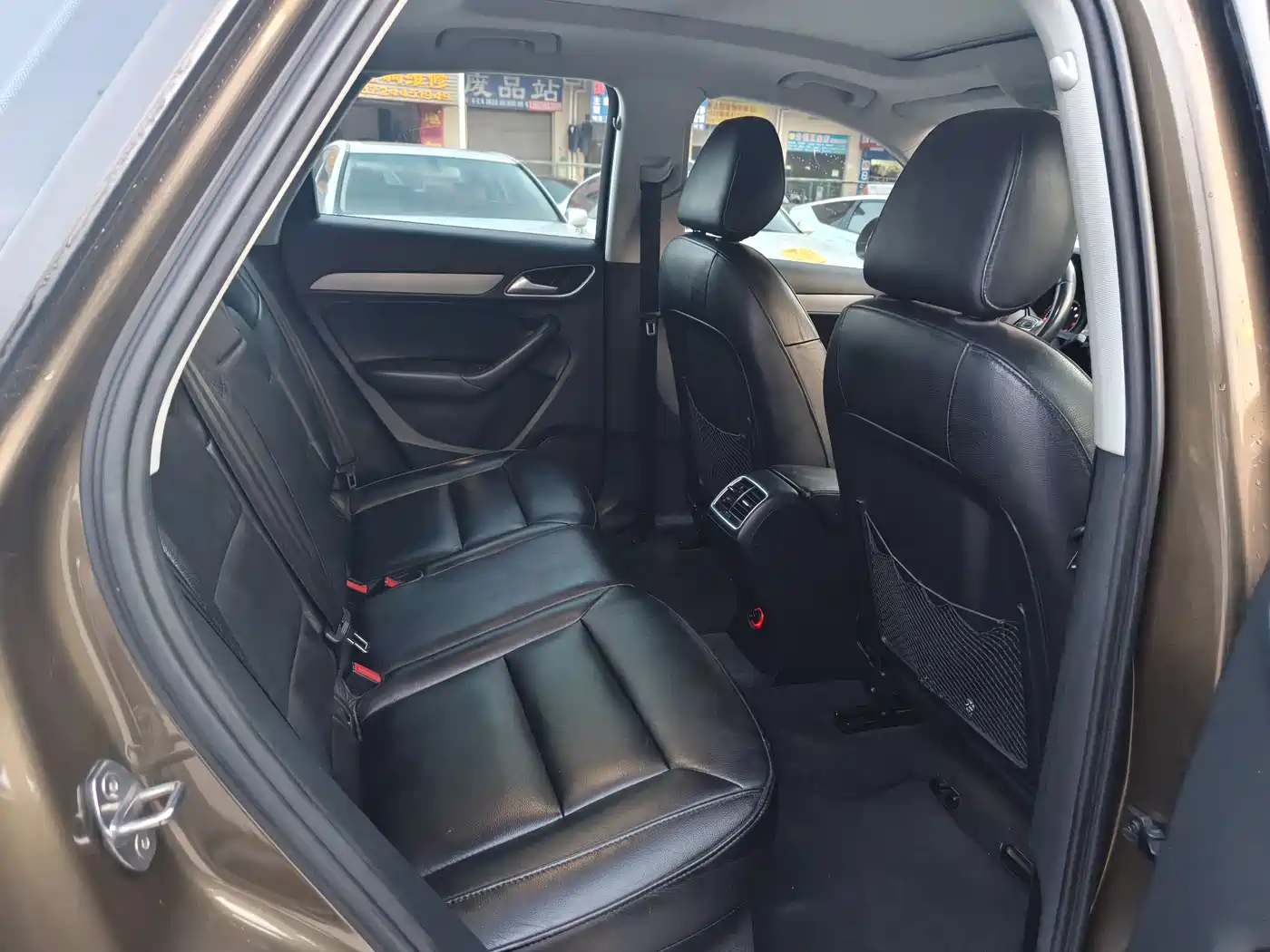 Audi Q3 2015 35 TFSI Progressive фото 48