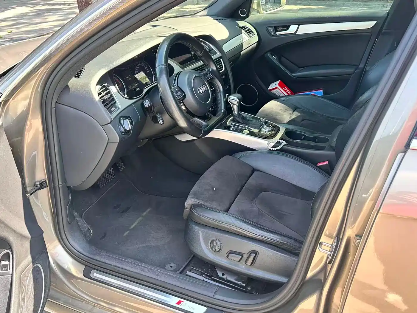 Audi A4L 2011 1.8 TFSI Comfort фото 6