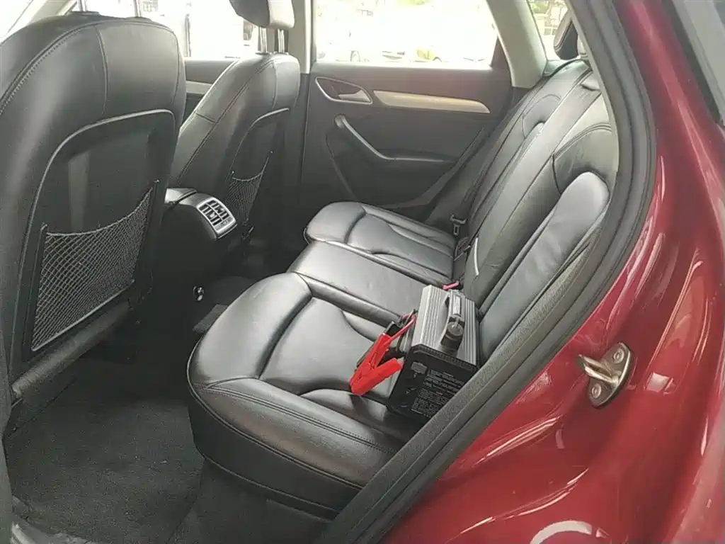 Audi Q3 2015 35 TFSI Comfort фото 17