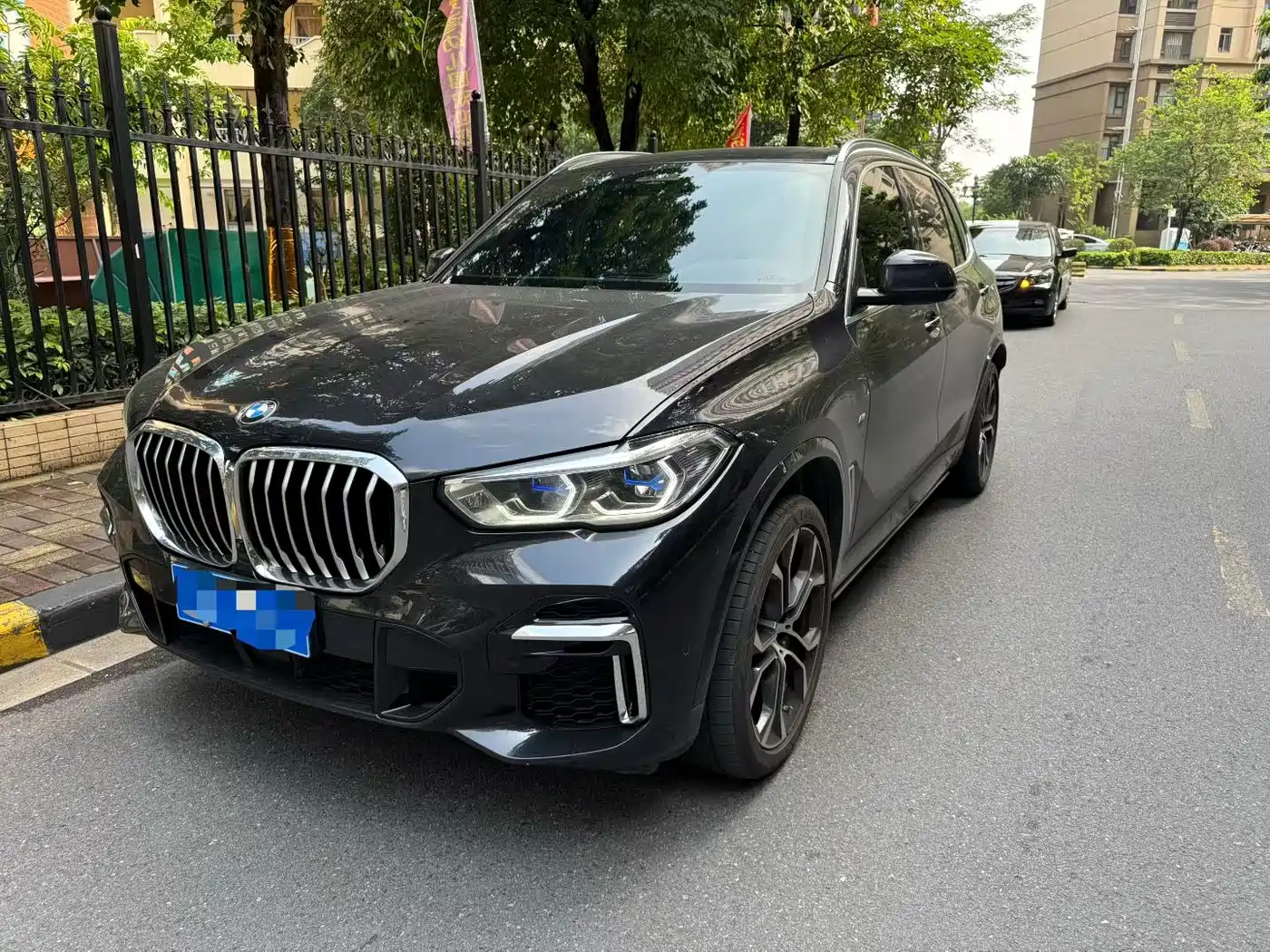 BMW X5 2022 Facelift xDrive 40Li Premium M Sport Package