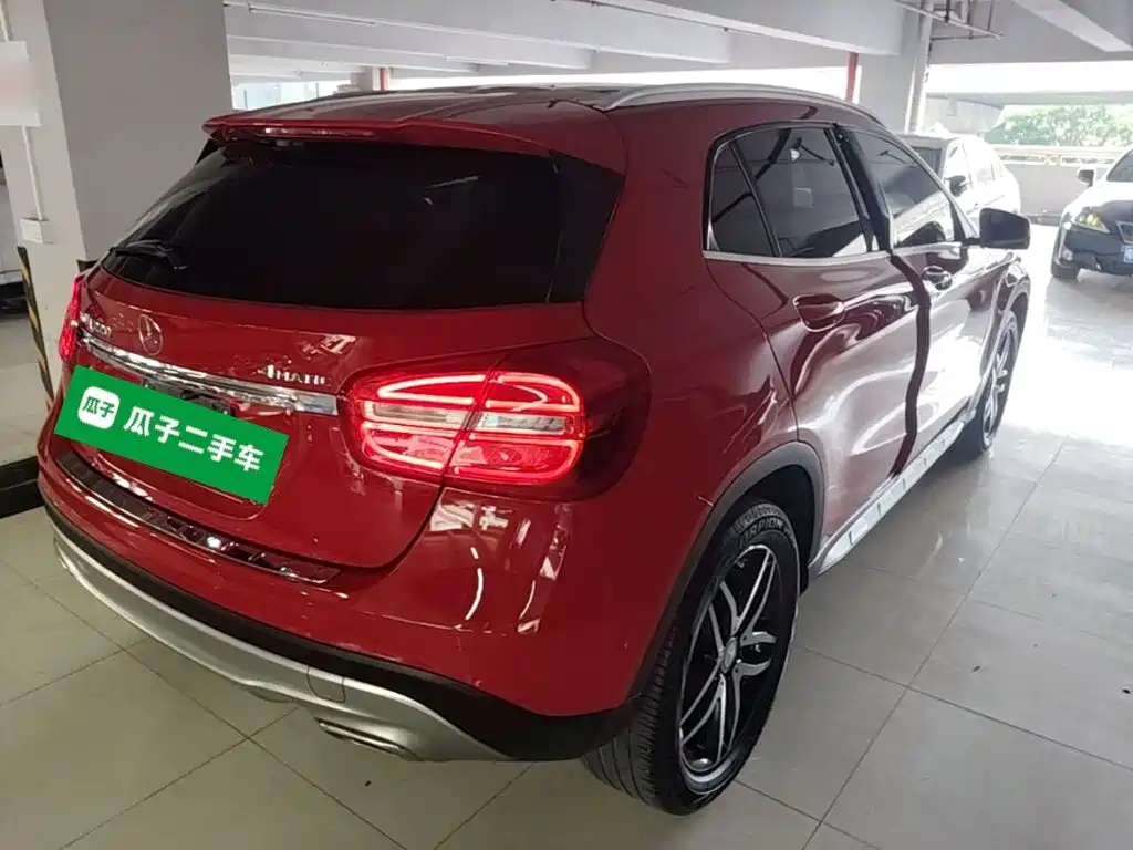 Mercedes-Benz GLA 2015 2015 GLA 220 4MATIC Fashion Edition