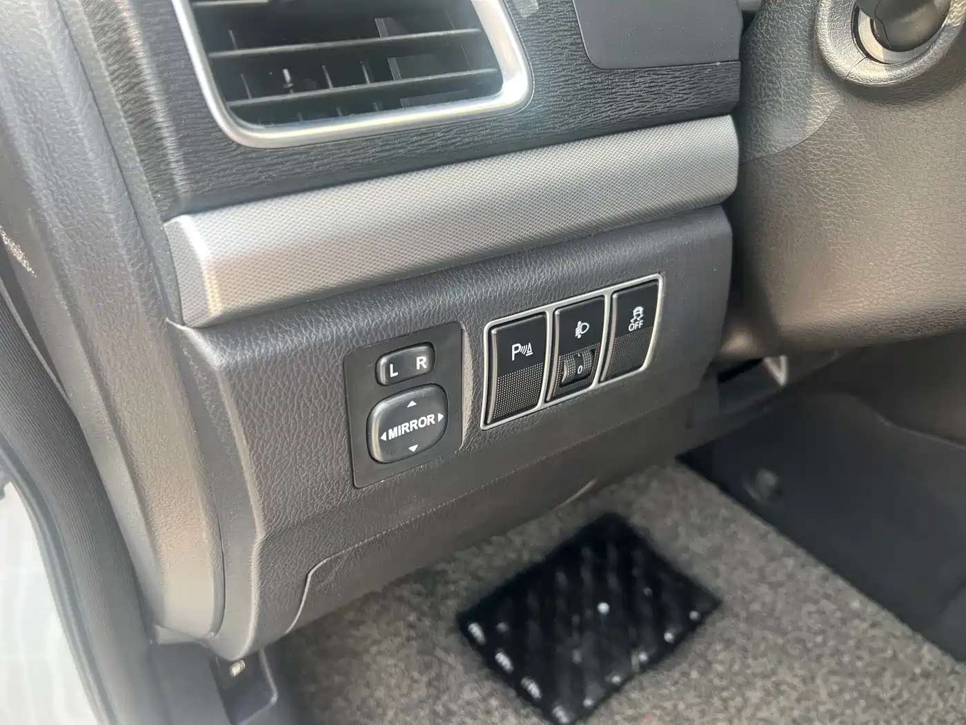 Haval H6 2017 Facelift Red Label Sport 1.5T Auto 2WD Luxury фото 9