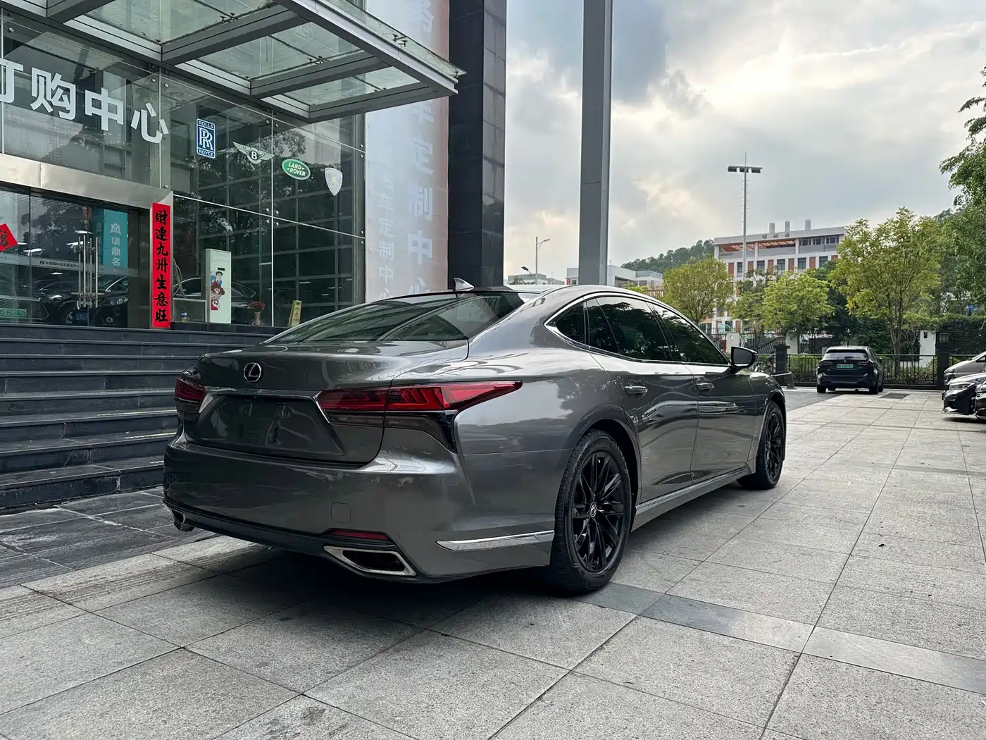 Lexus LS 2018 350 Excellence Edition China V фото 7
