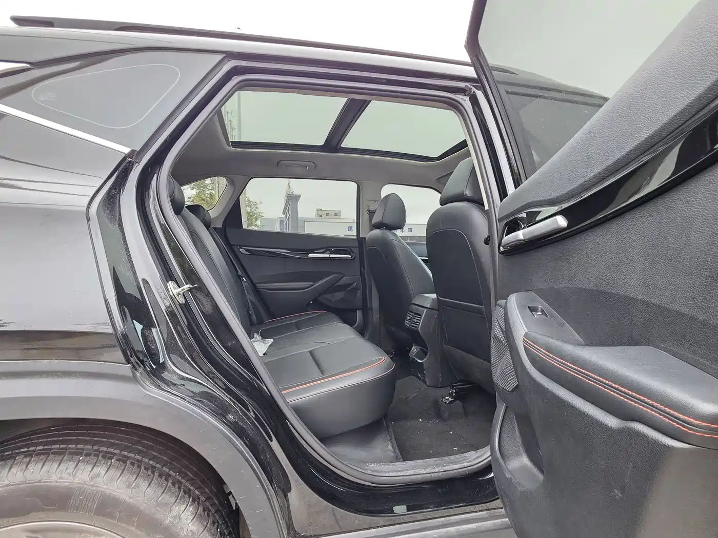 Kia Seltos 2023 1.5L CVT Luxury Edition фото 8