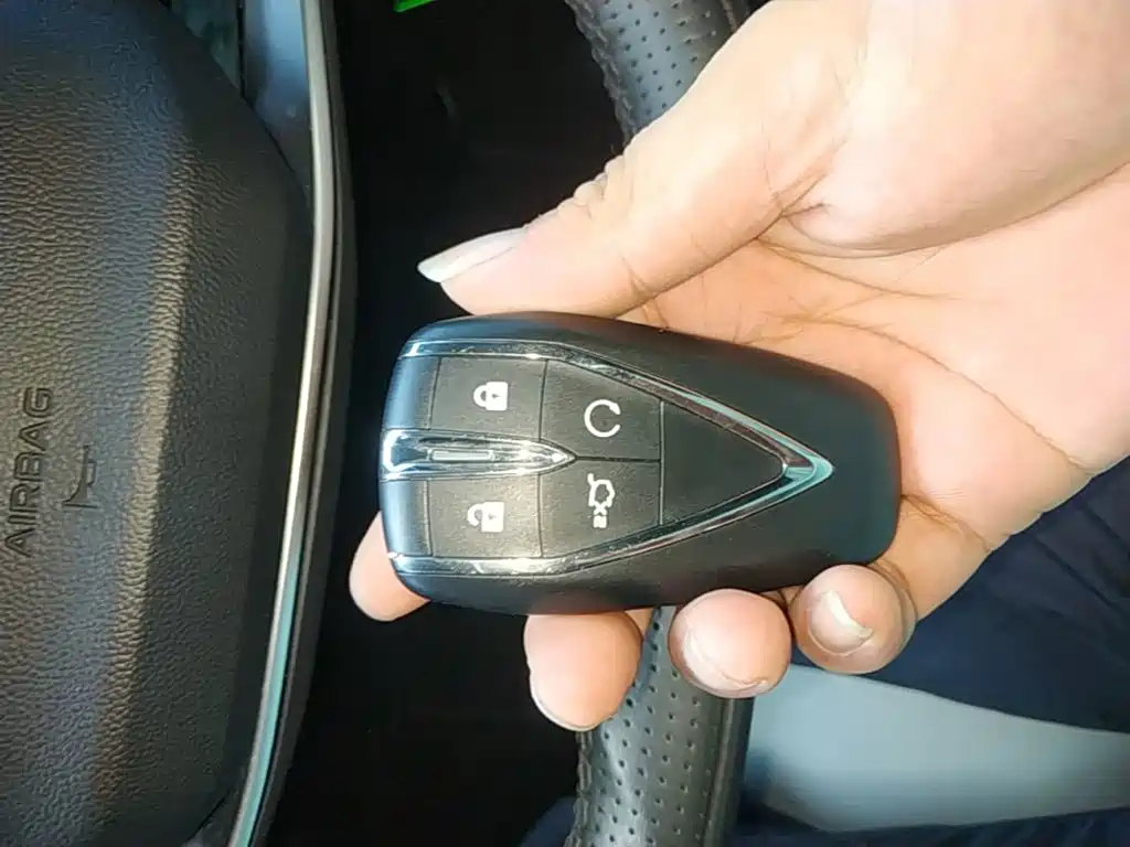 Changan UNI-K iDD 2024 2023 Smart Electric iDD 1.5T 135km Smart Fun Edition
