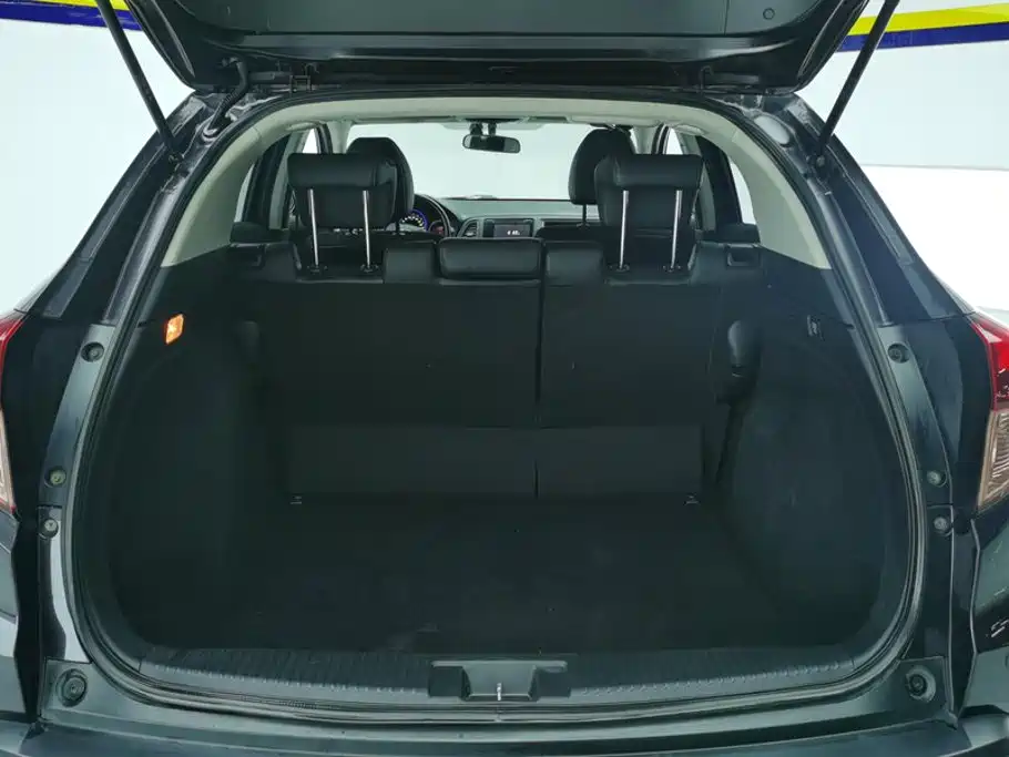 Photo 4 - Honda Vezel