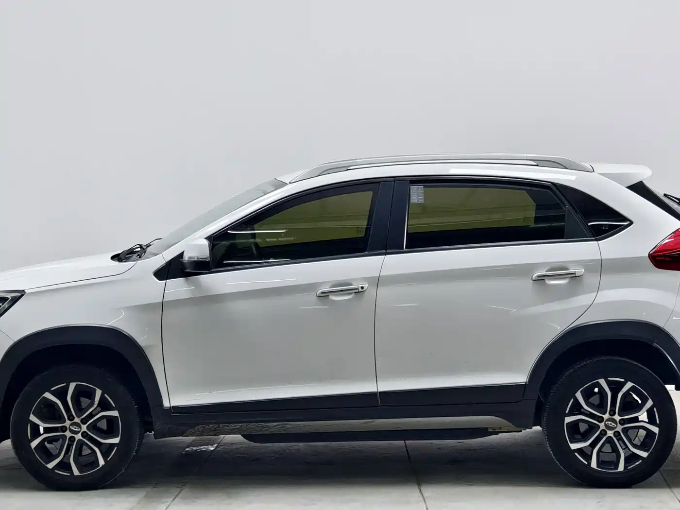 Chery New Energy Chery Tiggo 3xe 2018 2018 480 Comfort Premium Edition