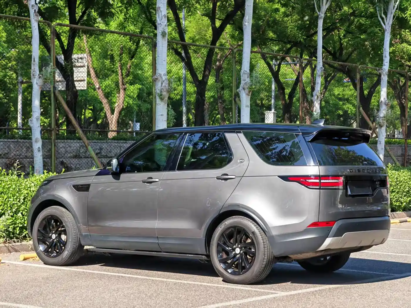 Land Rover Discovery 2018 3.0 SC V6 HSE фото 13