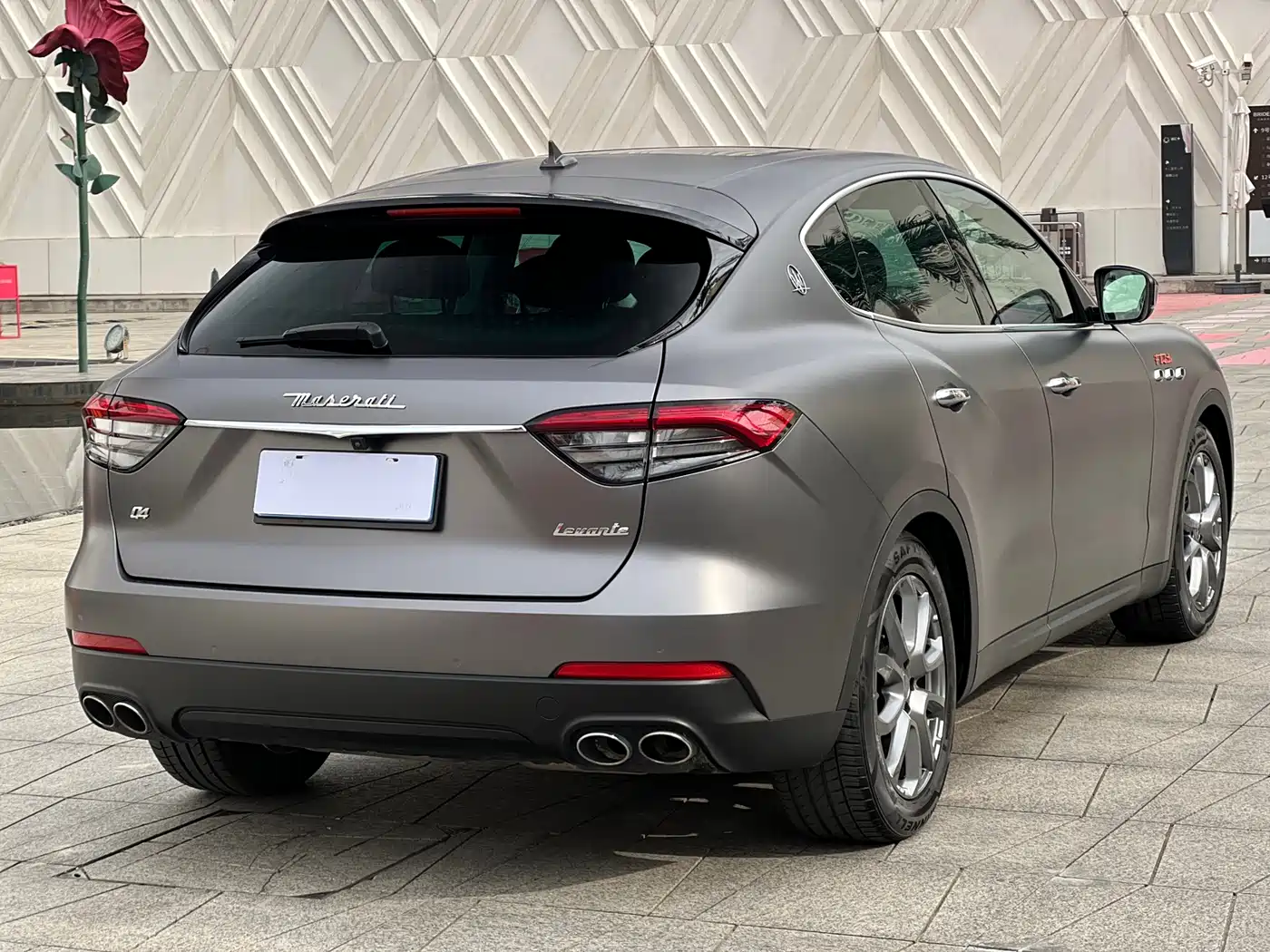 MASERATI LEVANTE
