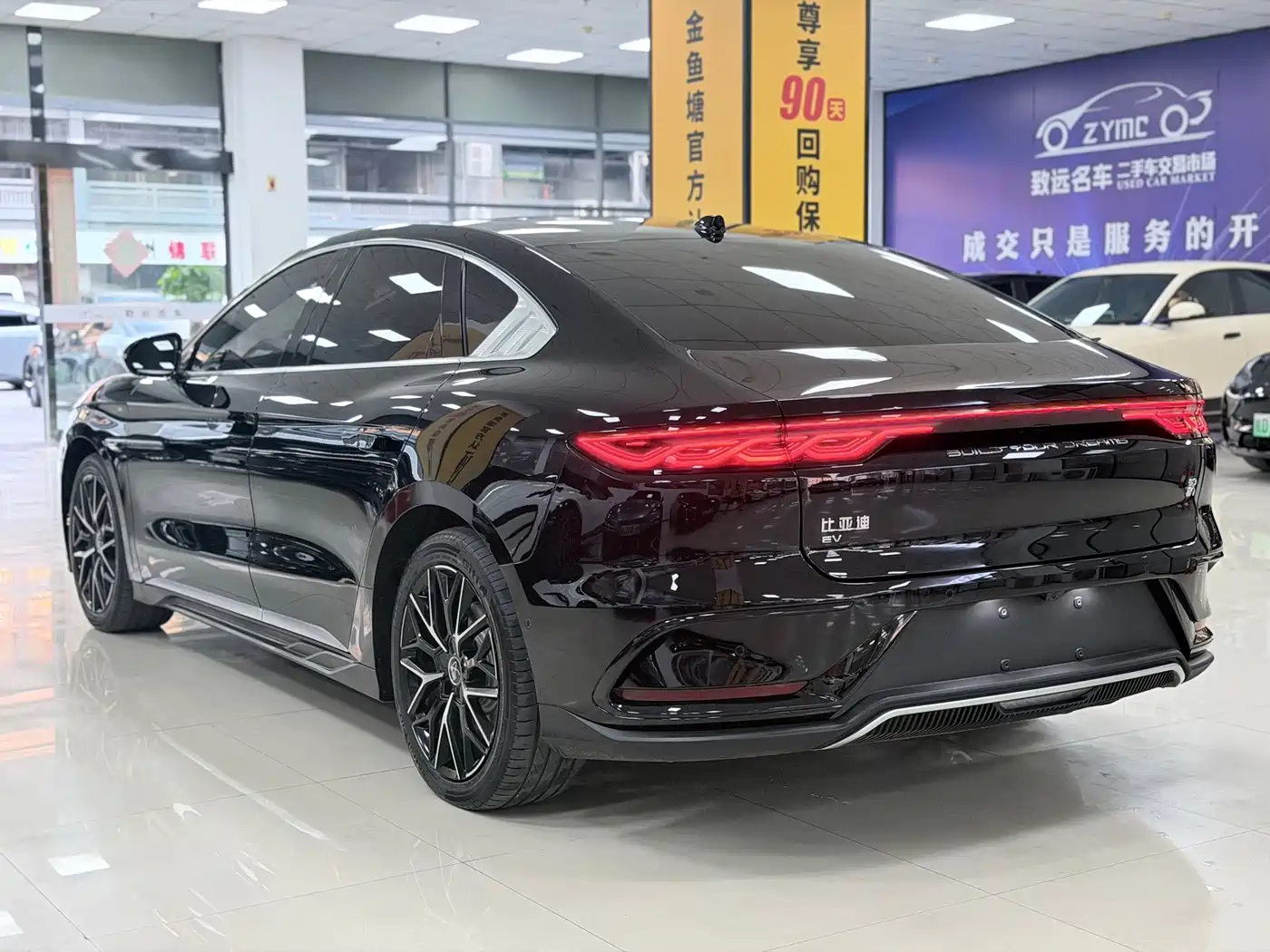 Фото 6 - BYD Han