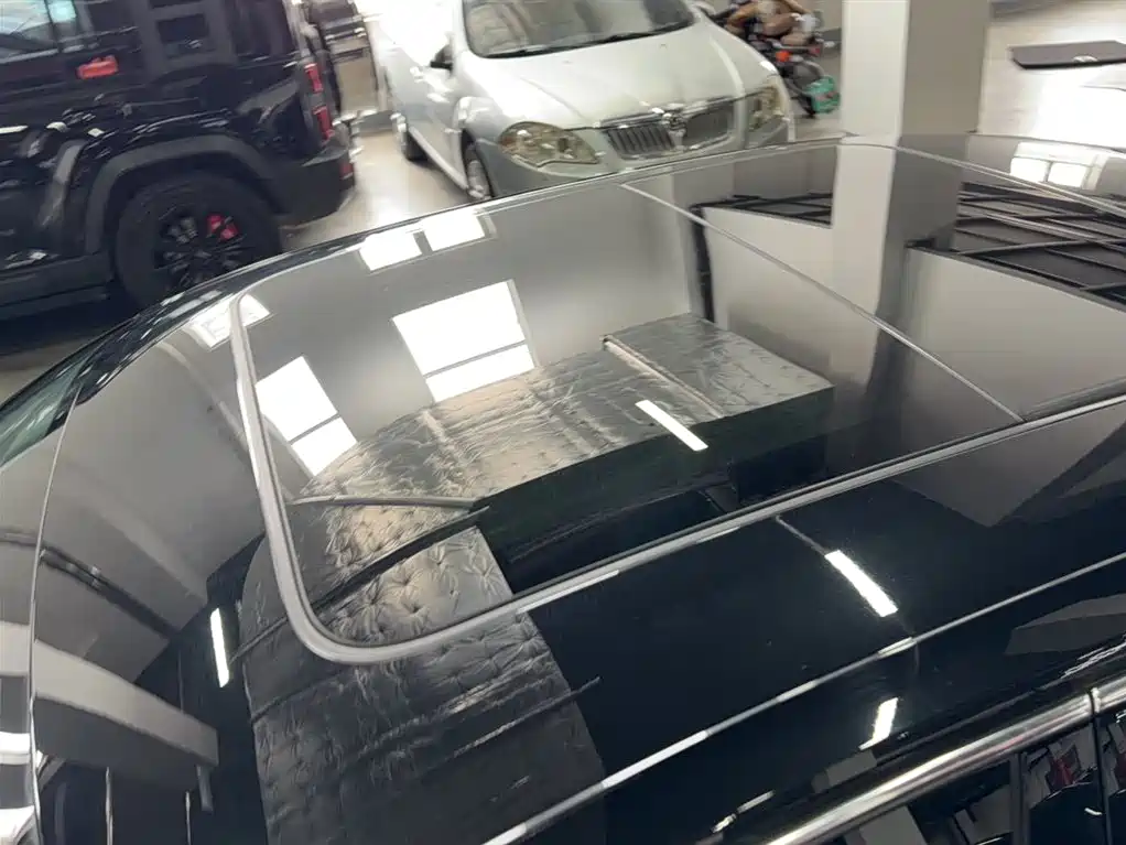 Volkswagen Magotan 2023 Model 2 Million Commemorative Edition 330TSI DSG Luxury фото 22