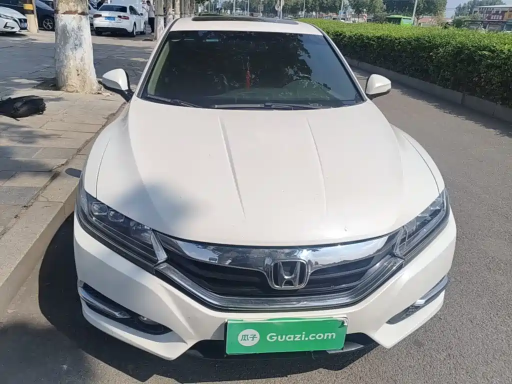 Honda Spirior 2015 2015 2.0L Premium Edition