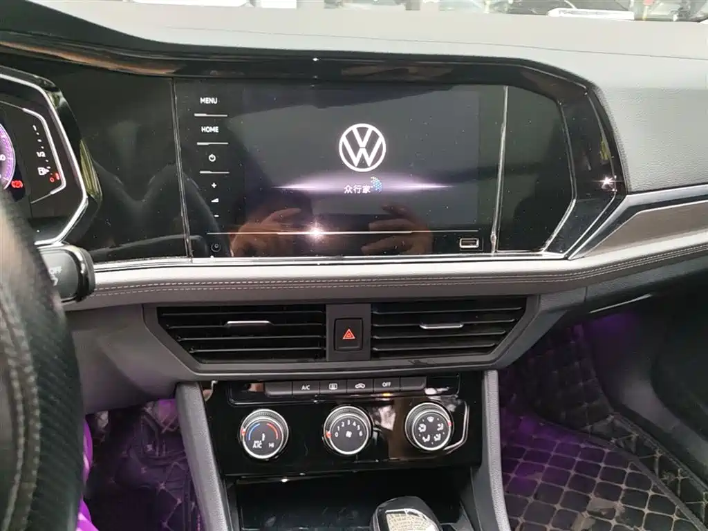Volkswagen Sagitar 2021 280TSI DSG Comfort Smart Connect Edition фото 13