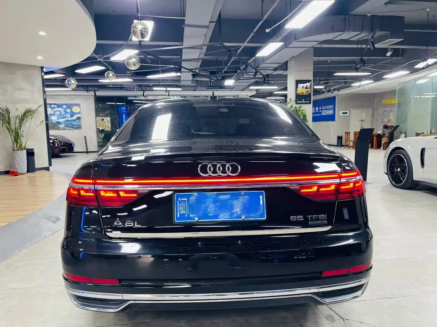 Audi A8 2019 Plus A8L 55 TFSI quattro Prestige фото 6